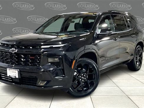 Certified 2024 Chevrolet Traverse RS image 3