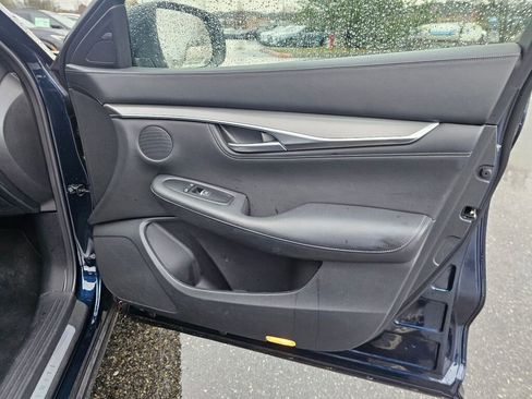 Used 2024 INFINITI QX55 Luxe image 10