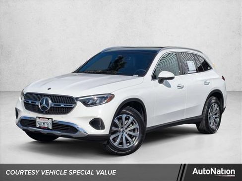 Used 2026 Mercedes-Benz GLC 300 4MATIC image 1