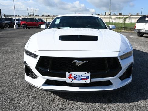 New 2026 Ford Mustang GT RWD image 8