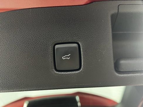 Used 2025 Ford Escape ST-Line w/ Tech Pack #1 image 12