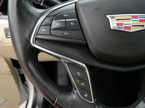 Used 2019 Cadillac XT5 Luxury AWD/4WD image 29