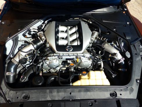 Used 2010 Nissan GT-R Premium image 20