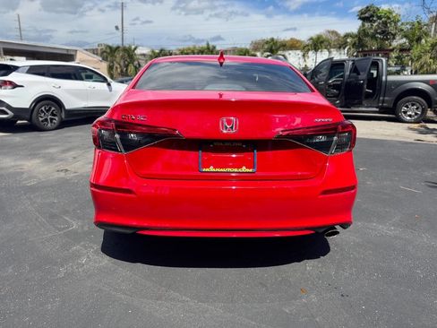 Used 2022 Honda Civic Sport image 8