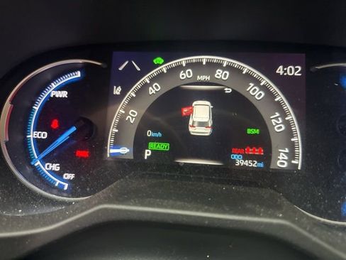 Used 2023 Toyota RAV4 AWD Hybrid image 2