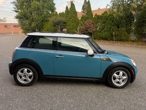 Used 2010 MINI Cooper Hardtop FWD image 7