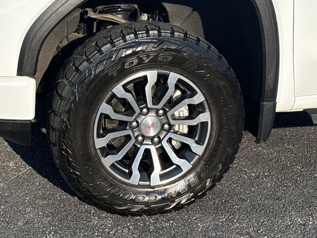 Used 2022 GMC Sierra 1500 AT4 AWD/4WD image 15
