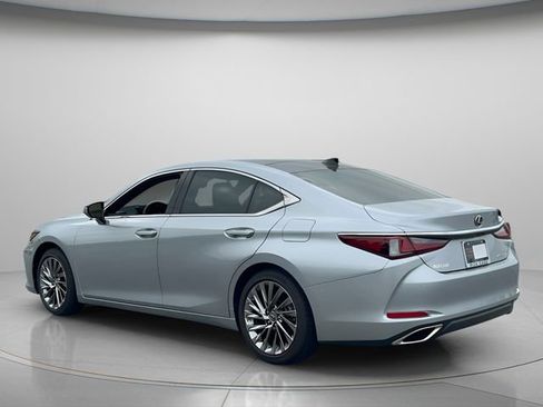 Used 2025 Lexus ES 350 Ultra Luxury w/ Accessory Package (Z2) image 6