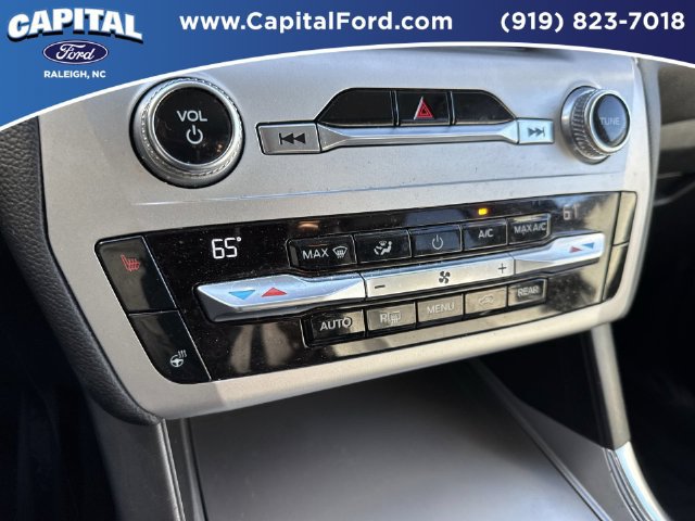 Certified 2021 Ford Explorer XLT w/ Equipment Group 202A AWD/4WD image 29