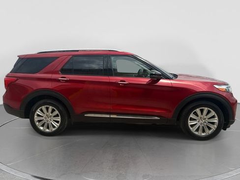 Used 2020 Ford Explorer Limited AWD/4WD image 2