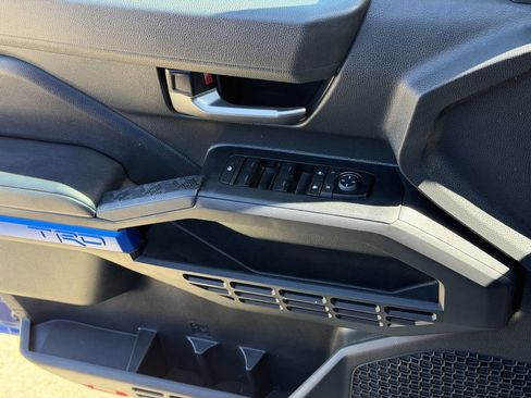 Used 2024 Toyota Tacoma TRD Sport image 25