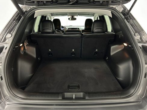 Used 2019 Jeep Cherokee Limited AWD/4WD image 33