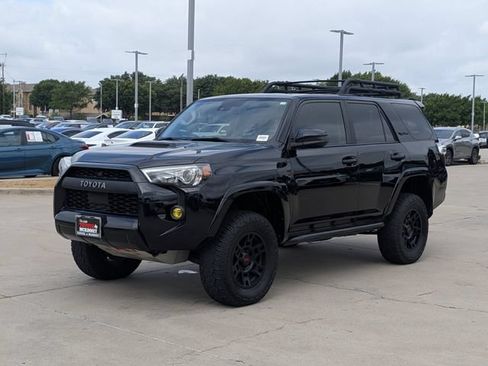 Used 2020 Toyota 4Runner TRD Pro AWD/4WD image 9