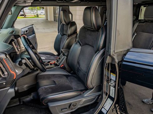 Used 2023 Ford Bronco Raptor image 31