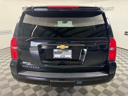 Used 2016 Chevrolet Suburban LT AWD/4WD image 5