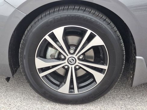 Used 2023 Nissan Sentra SV w/ All-Weather Package image 9