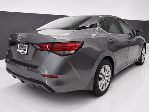 Certified 2025 Nissan Sentra S FWD image 8