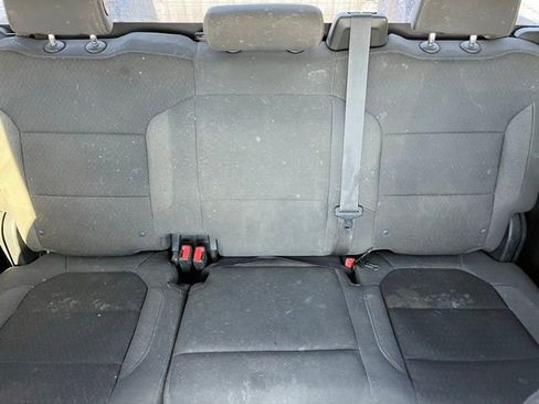 Used 2021 Chevrolet Silverado 1500 LT image 13