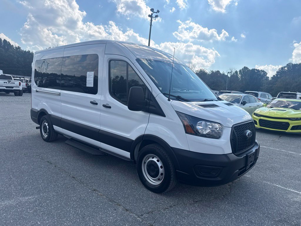Used 2023 Ford Transit 350 XL RWD image 7