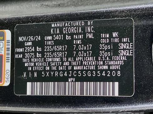 Used 2025 Kia Sorento LX FWD image 27
