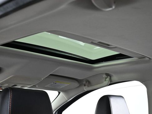 Used 2018 Ford EcoSport SES image 26