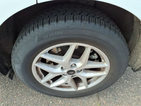 Certified 2024 Ford Edge SEL AWD/4WD image 21