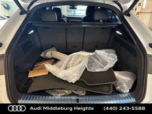 New 2026 Audi Q8 Premium Plus image 26