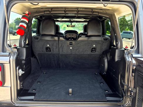 Used 2021 Jeep Wrangler Unlimited Rubicon image 18