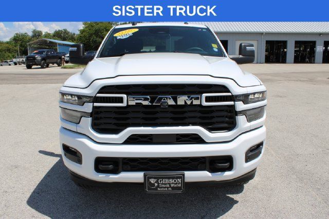 Used 2026 RAM 2500 Big Horn AWD/4WD image 2