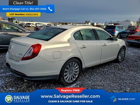 Used 2013 Lincoln MKS image 4