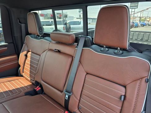 New 2026 GMC Sierra 2500 Denali Ultimate AWD/4WD image 17