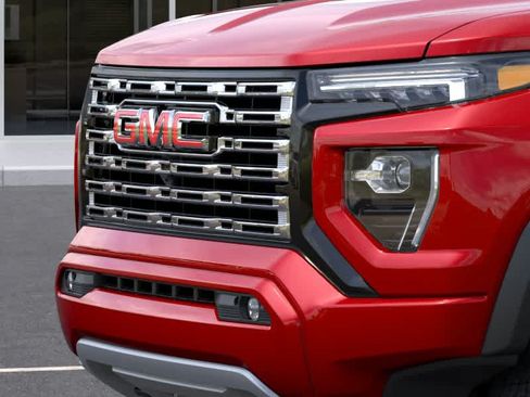 New 2026 GMC Canyon Denali AWD/4WD image 13