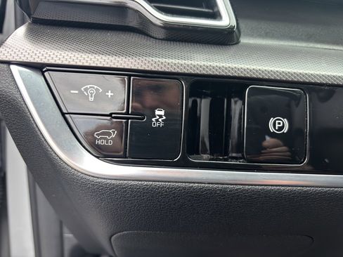 Certified 2024 Kia Sportage SX image 11