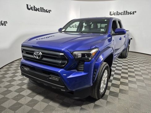 New 2025 Toyota Tacoma SR5 image 3