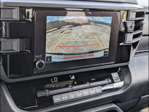 Used 2025 Toyota Tundra SR w/ SR Tow Package AWD/4WD image 9