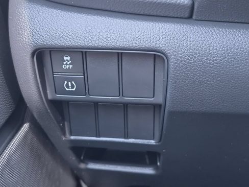 Used 2018 Honda CR-V LX image 28