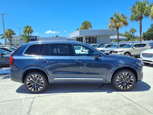 New 2026 Volvo XC90 B6 Plus w/ Protection Package Premier image 8