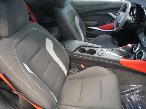 Used 2021 Chevrolet Camaro SS RWD image 17