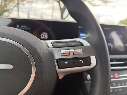 New 2026 Hyundai Tucson SE image 33