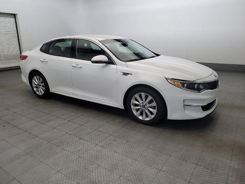 Used 2016 Kia Optima EX image 11
