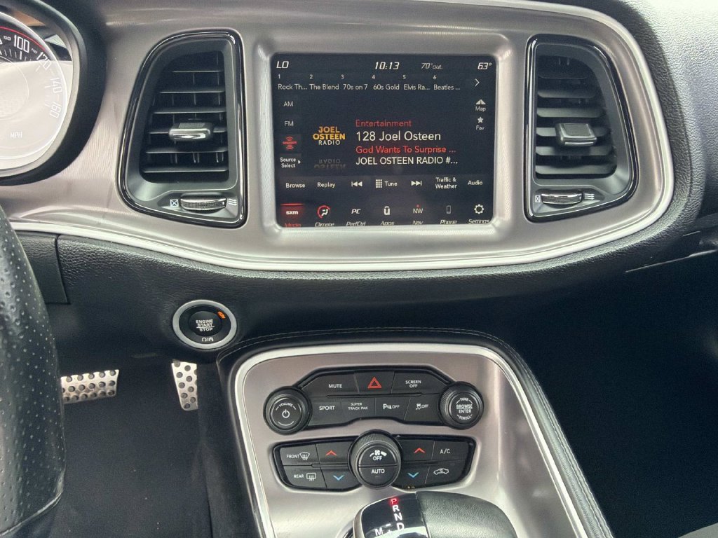 Used 2022 Dodge Challenger R/T RWD image 24