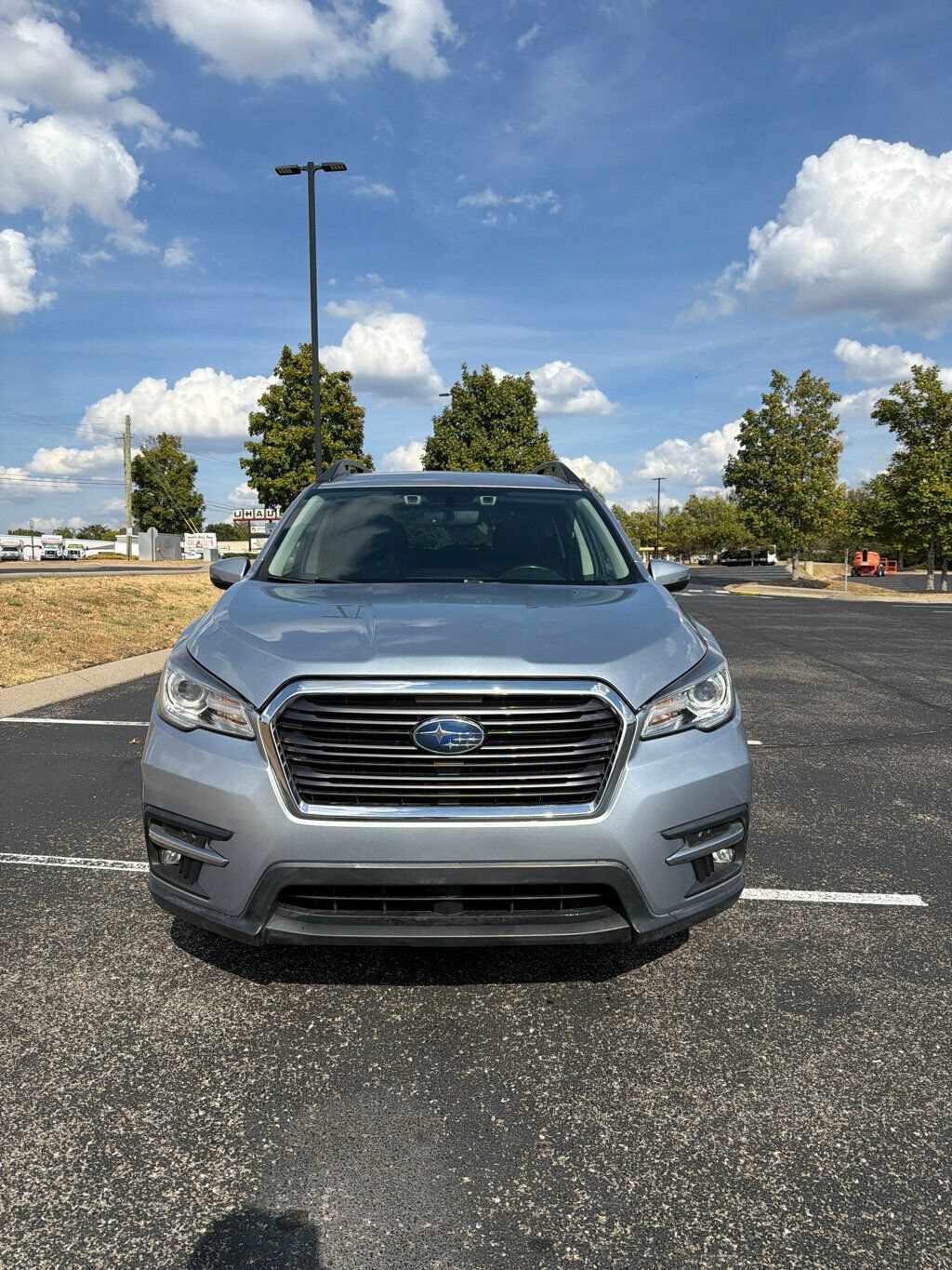 Used 2022 Subaru Ascent Limited AWD/4WD image 2