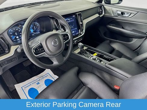 Used 2019 Volvo S60 T5 Inscription image 10
