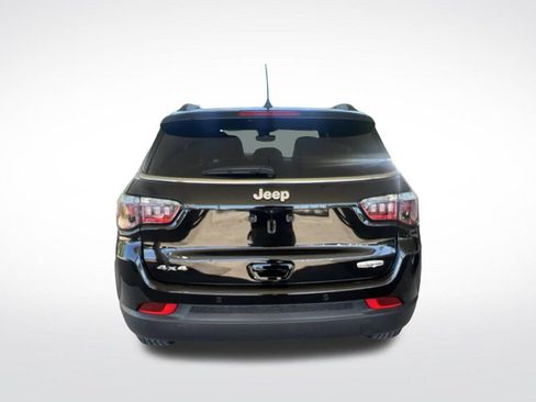 Used 2023 Jeep Compass Latitude w/ Convenience Group AWD/4WD image 47