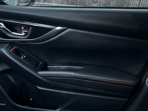 Used 2019 Subaru Crosstrek 2.0i Limited w/ Moonroof Package w/Navigation image 26