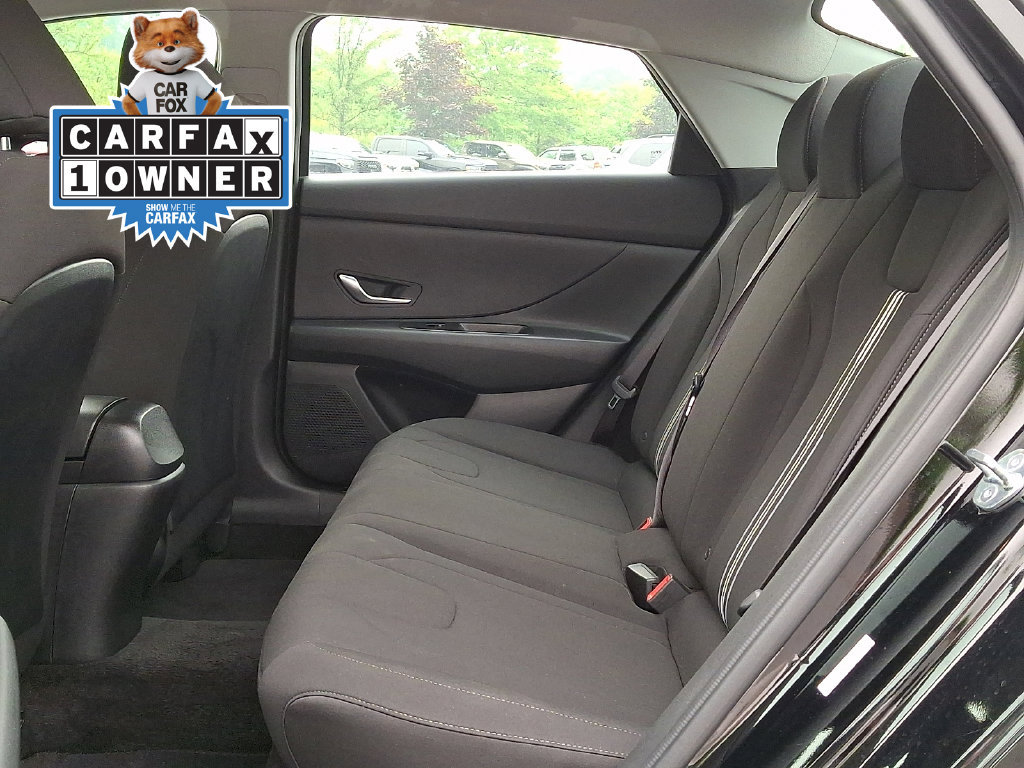 Used 2023 Hyundai Elantra SEL FWD image 13