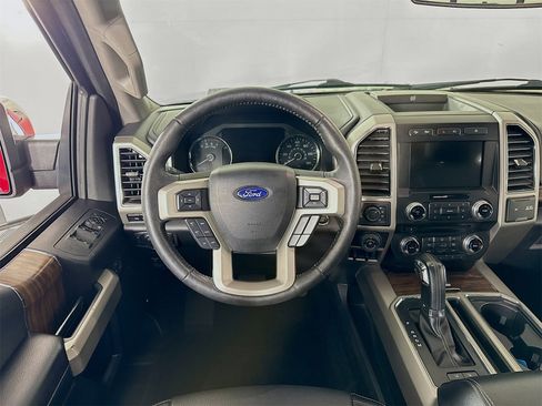 Used 2018 Ford F150 Lariat w/ Equipment Group 502A Luxury image 19