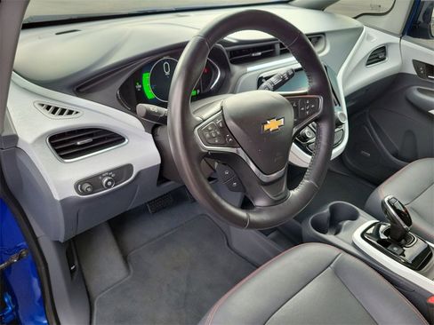 Certified 2017 Chevrolet Bolt Premier w/ Driver Confidence II Package image 10