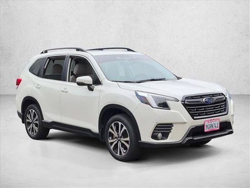 Used 2023 Subaru Forester Limited w/ Popular Package #2 AWD/4WD image 4