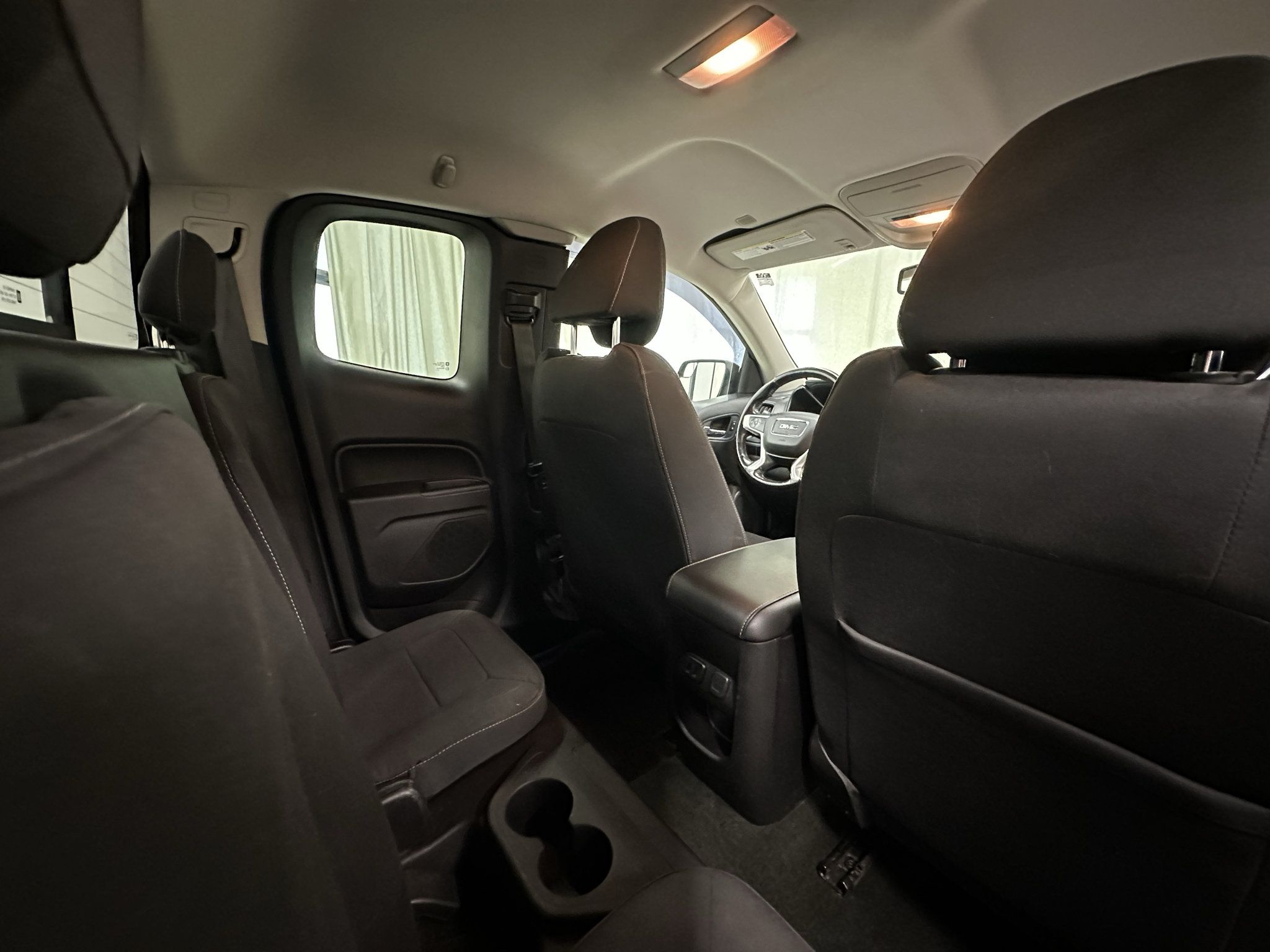 Used 2017 GMC Canyon SLE w/ SLE Convenience Package RWD image 17